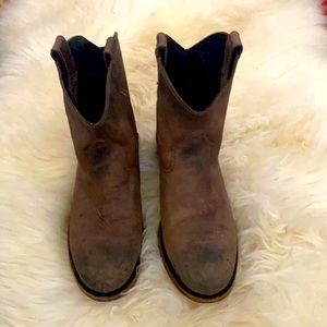 Women’s Liberty Black boots, size 8